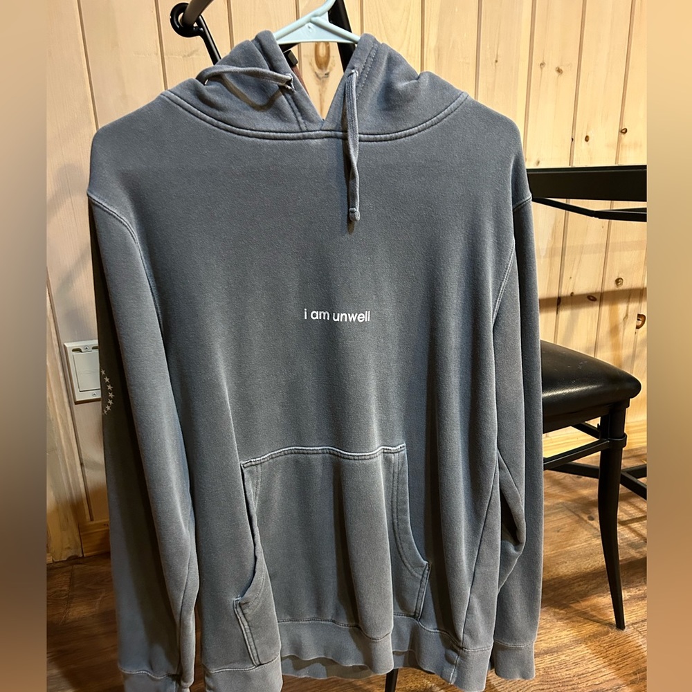 Women’s Small hoodie sweatshirt. Independent trading company.